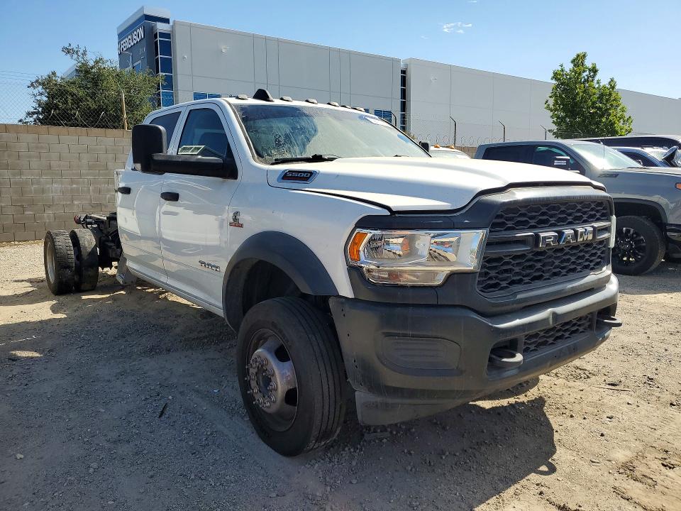 2020 Ram 5500 VIN 3C7WRNFL3LG130033 COPART salvage auction — MINOR DENT/SCRATCHES, Fl - Dis/Dlr/Exp Only Clean Title, sold $18,600 on 2026-07-29 (photo 4)