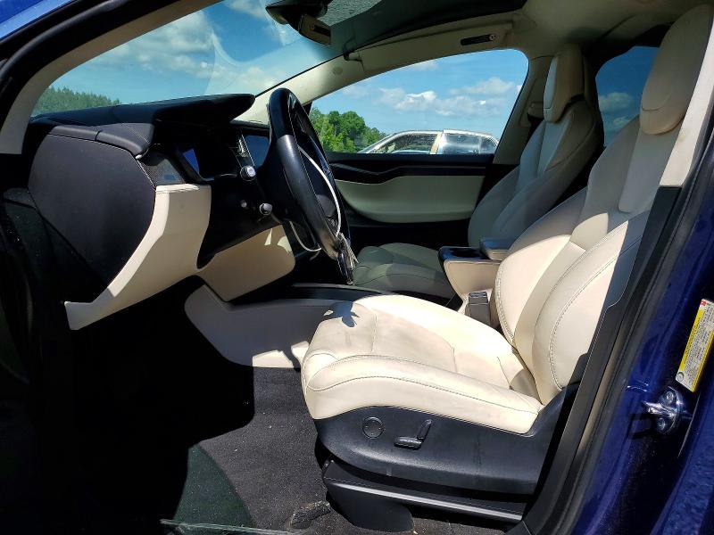 2018 Tesla Model x VIN 5YJXCBE27JF136057 COPART salvage auction — UNDERCARRIAGE, Salvage Title, sold $7,700 on 2026-07-23 (photo 7)