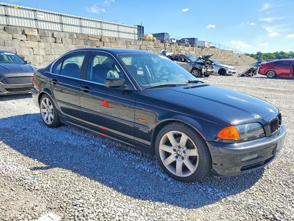 2000 BMW 3er VIN WBAAM5342YEJ41569 COPART salvage auction — SIDE, OH - CERT OF TITLE-SALVAGE, sold $1,500 on 2026-07-17 (photo 4)