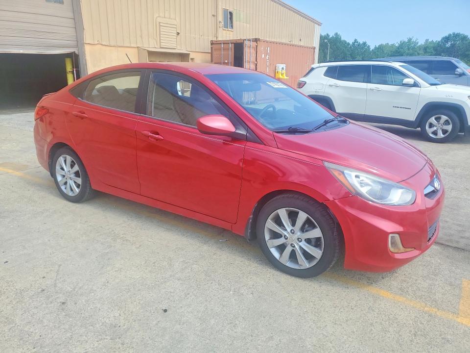 2012 Hyundai Accent VIN KMHCU4AE7CU162168 COPART salvage auction — REAR END, Sc - Cert Of Title-Salvage, sold $700 on 2026-07-24 (photo 4)