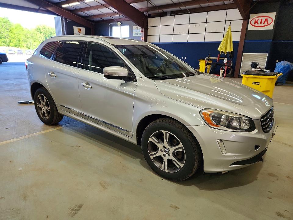 2015 Volvo VIN YV4902RK5F2755548 COPART salvage auction — FRONT END, Ny - Cert Of Title-Salvage, sold $2,650 on 2026-08-13 (photo 4)