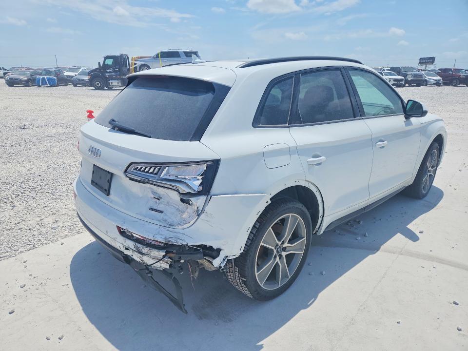 2019 Audi Q5 VIN WA1BNAFY9K2053794 COPART salvage auction — REAR END, TX - SALVAGE VEHICLE TITLE (P), sold $9,300 on 2026-08-28 (photo 3)