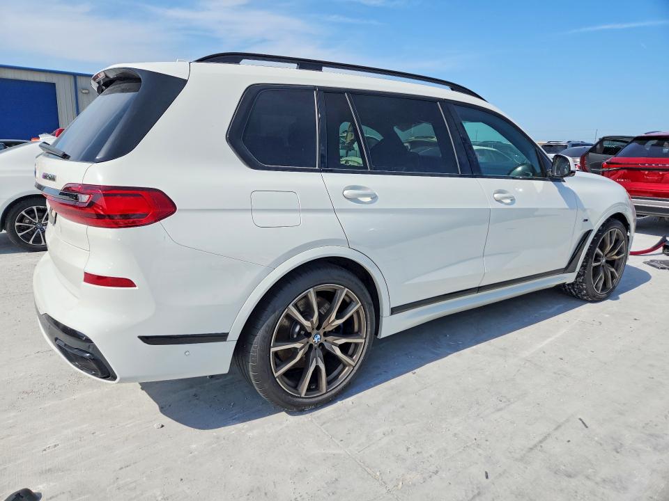 2022 BMW X7 VIN 5UXCX6C09N9J04849 COPART salvage auction — WATER/FLOOD, Tx - Salvage Title-Flood Damage, sold $11,800 on 2026-07-24 (photo 3)