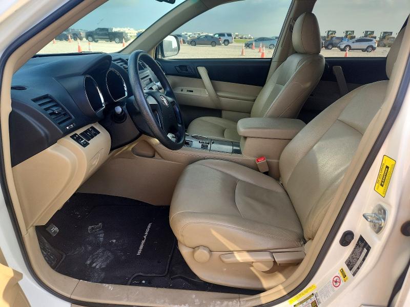 2012 Toyota VIN 5TDZA3EH8CS026979 COPART salvage auction — REAR END, Tx - Salvage Vehicle Title, sold $4,650 on 2026-07-16 (photo 7)