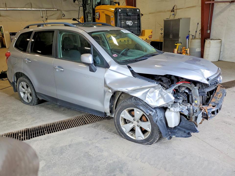 2015 Subaru Forester VIN JF2SJADC3FG530240 COPART salvage auction — FRONT END, Vt - Certificate Of Title, sold $425 on 2026-07-27 (photo 4)