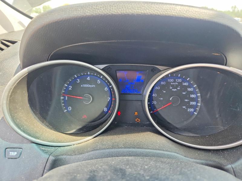 2012 Hyundai VIN KM8JT3AB7CU504759 COPART salvage auction — SIDE, Qc - Gravement Accidente, sold $400 on 2026-07-21 (photo 9)