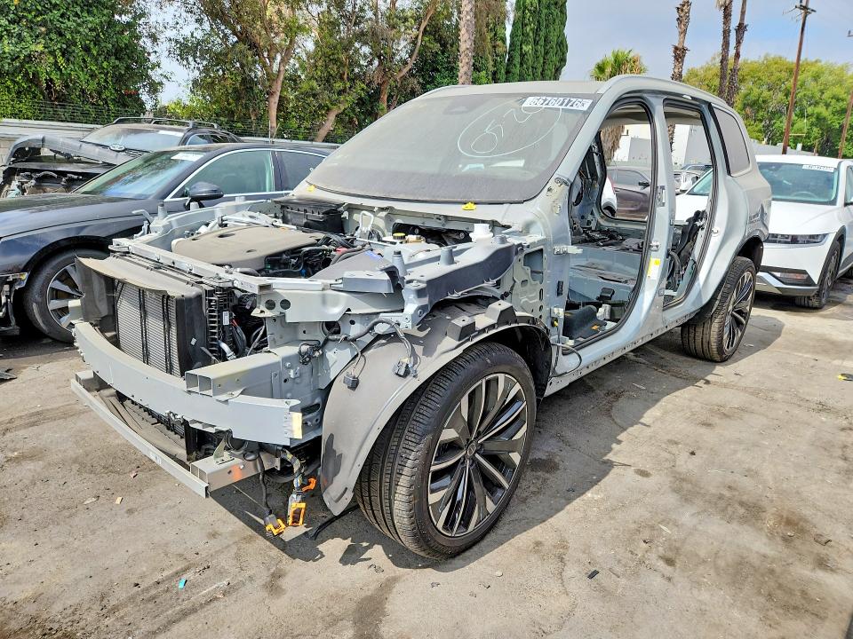 2025 Volvo Xc90 VIN YV4062PG0S1370677 COPART salvage auction — STRIPPED, Ca - Certificate Of Title, sold $9,800 on 2026-07-02 (photo 1)