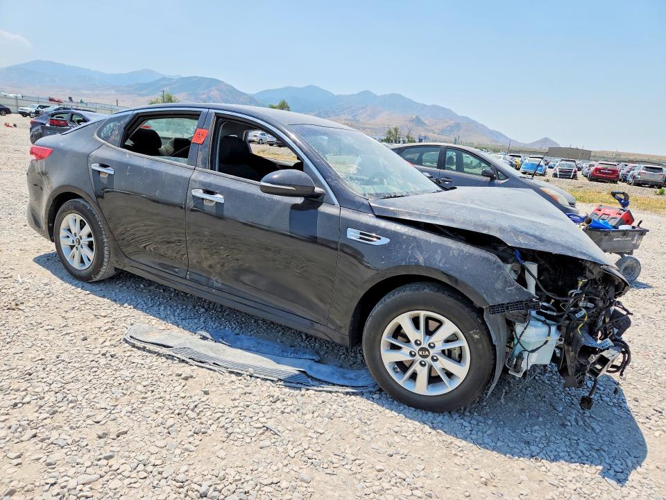 2016 Kia Optima VIN 5XXGT4L32GG088545 COPART salvage auction — FRONT END, Ut - Salvage Certificate, sold $700 on 2026-07-21 (photo 4)