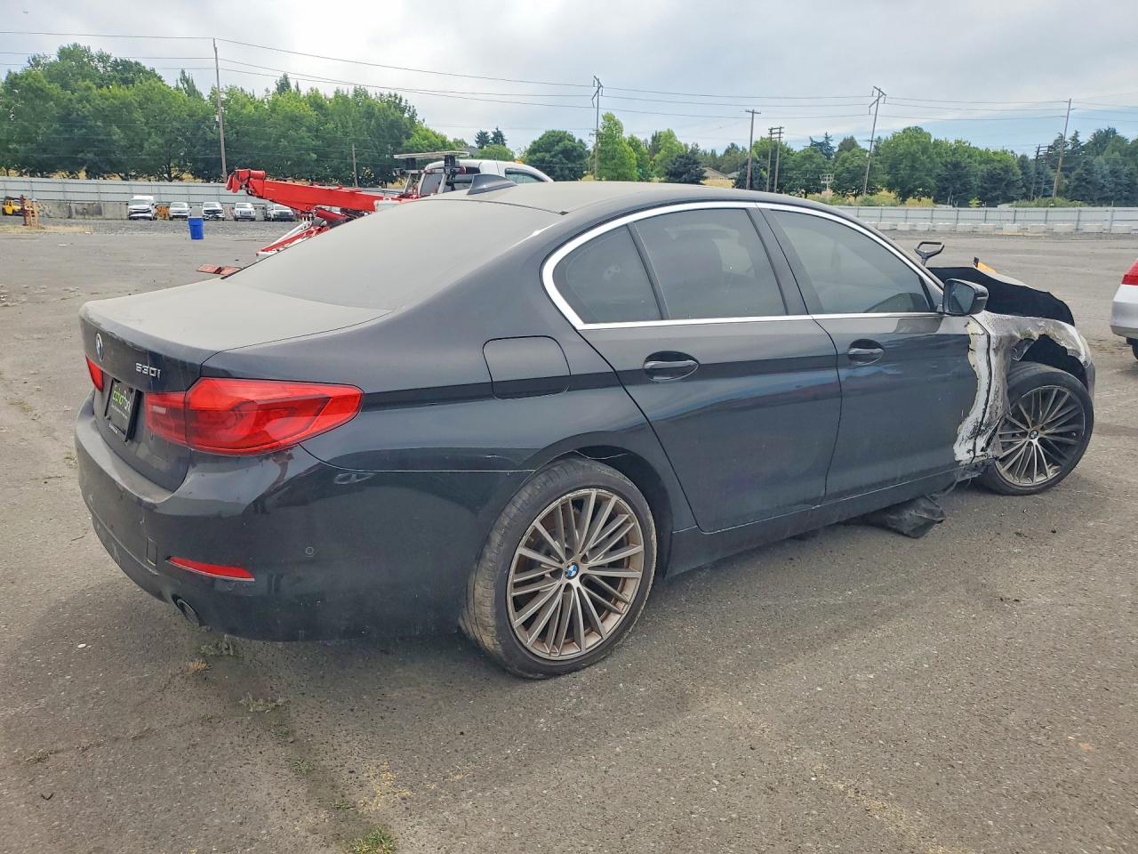 2020 BMW 5 Series VIN WBAJR3C03LCD71647 COPART salvage auction — Burn Engine, CA - CERTIFICATE OF TITLE, sold $5,800 on 2026-07-01 (photo 3)