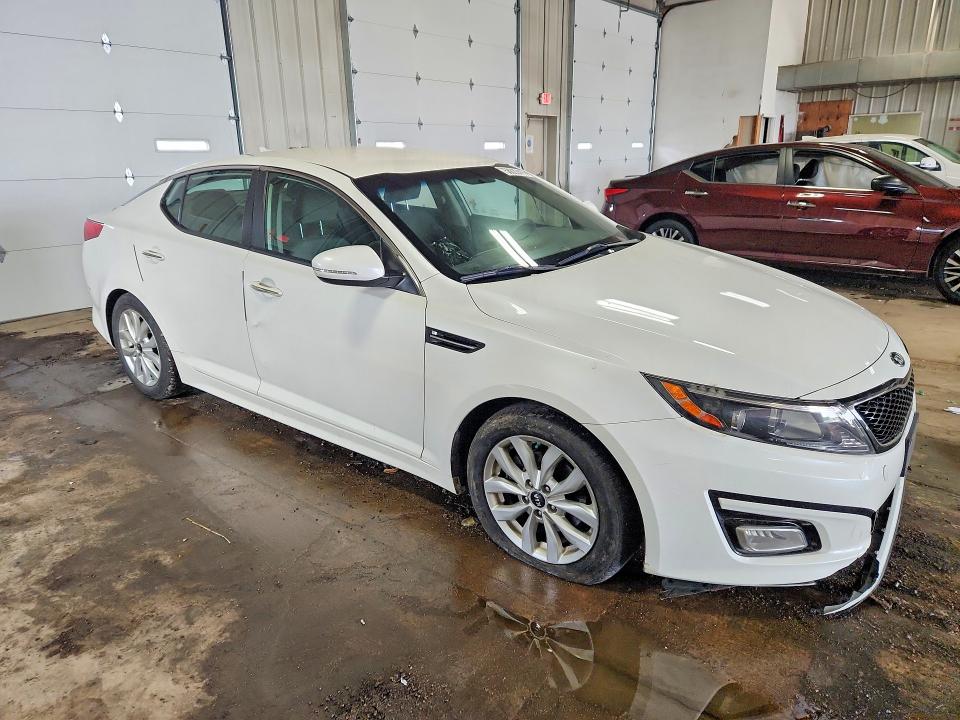 2015 Kia Optima VIN KNAGM4A70F5617123 COPART salvage auction — VANDALISM, Wi - Certificate Of Title, sold $1,900 on 2026-07-06 (photo 4)