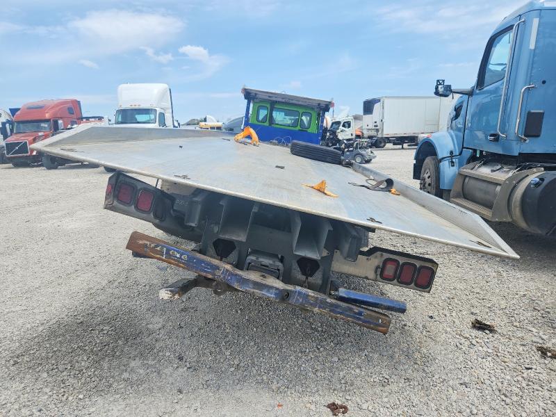 2023 Kenworth Construction VIN 2NK5LJ9X8PM258037 COPART salvage auction — FRONT END, TX - SALVAGE VEHICLE TITLE (P), sold $16,500 on 2026-09-10 (photo 6)