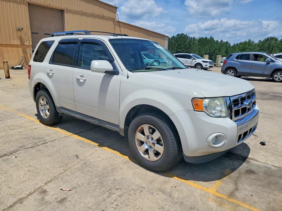 2012 Ford Escape VIN 1FMCU0EG2CKA24585 COPART salvage auction — MINOR DENT/SCRATCHES, Nc - Certificate Of Title, sold $1,150 on 2026-07-06 (photo 4)