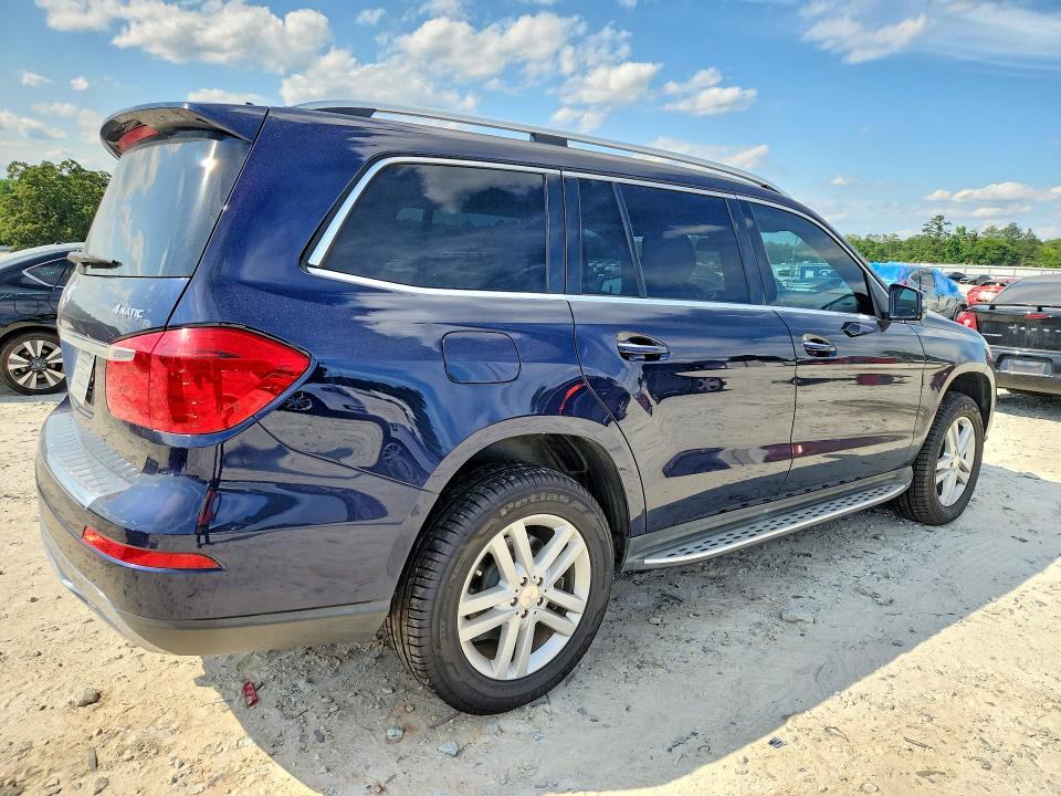 2013 Mercedes-benz Gl-class VIN 4JGDF7CE5DA169359 COPART salvage auction — MINOR DENT/SCRATCHES, Ga - Cert Of Title-Court Order (P), sold $1,900 on 2026-08-03 (photo 3)