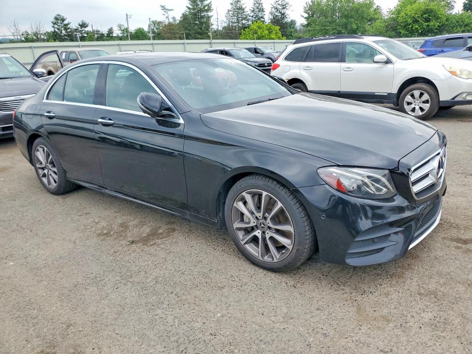 2020 Mercedes-benz VIN W1KZF6JB5LA807899 COPART salvage auction — MINOR DENT/SCRATCHES, Pa - Cert Of Title (P), sold $16,400 on 2026-07-02 (photo 4)
