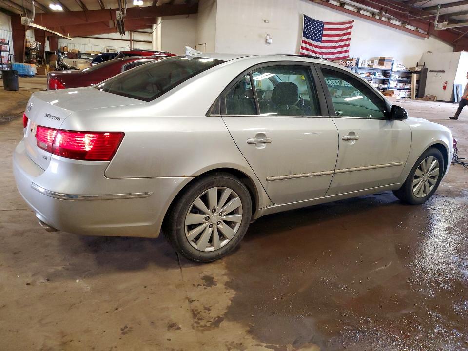 2009 Hyundai Sonata VIN 5NPEU46F39H475087 COPART salvage auction — FRONT END, Mi - Certificate Of Title, sold $775 on 2026-07-10 (photo 3)