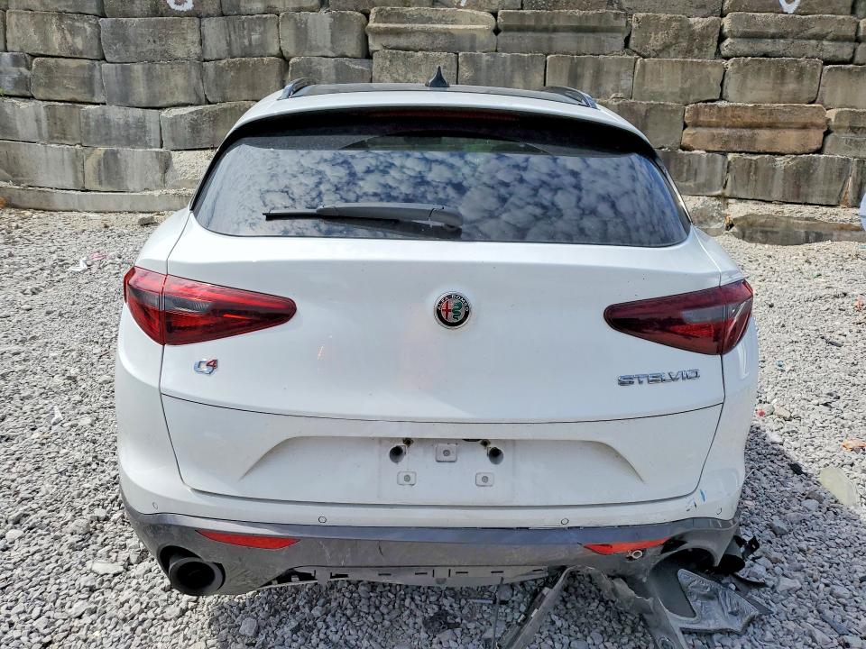 2022 Alfa romeo Stelvio VIN ZASPAKBN5N7D33400 COPART salvage auction — FRONT END, Ky - Cert Of Title-Salvage, sold $3,000 on 2026-07-17 (photo 6)