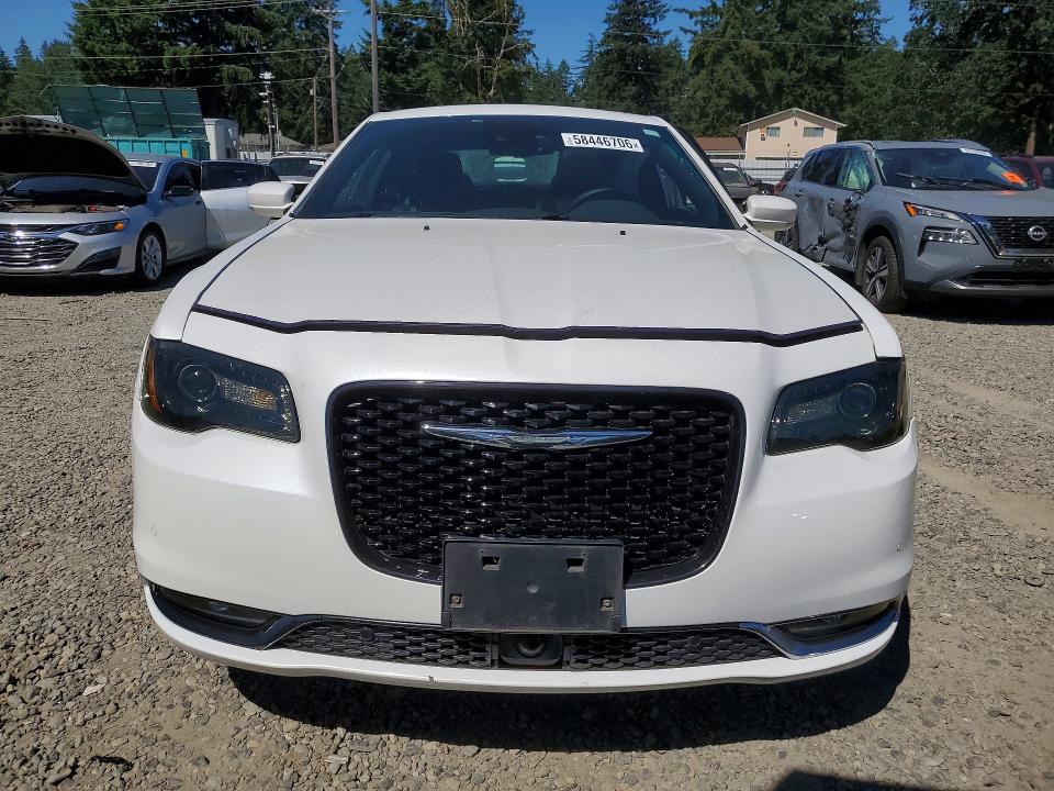 2016 Chrysler 300 VIN 2C3CCAGG9GH235696 COPART salvage auction — SIDE, Wa - Affidavit In Lieu Of Title, sold $1,350 on 2026-07-02 (photo 5)