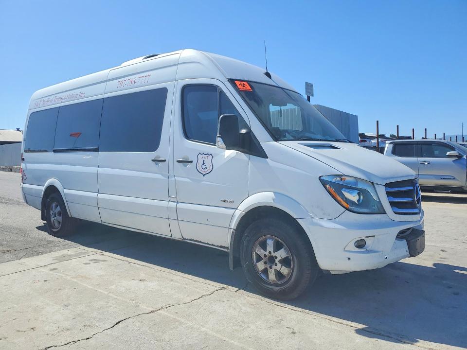 2014 Mercedes-benz Sprinter VIN WDZPE8CC2E5896980 COPART salvage auction — SIDE, Ca - Salvage Certificate, sold $2,000 on 2026-07-29 (photo 4)
