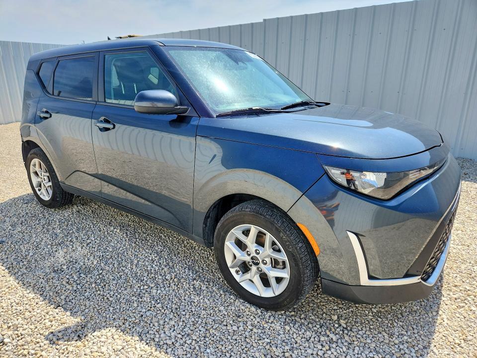 2025 Kia Soul VIN KNDJ23AU7S7254624 COPART salvage auction — REAR END, TN - CERTIFICATE OF TITLE, sold $8,500 on 2026-07-08 (photo 4)