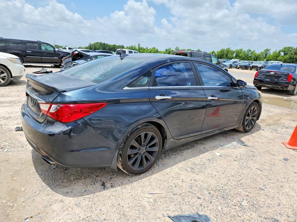 2011 Hyundai Sonata VIN 5NPEC4AC2BH158603 COPART salvage auction — SIDE, Tx - Salvage Vehicle Title, sold $600 on 2026-07-07 (photo 3)