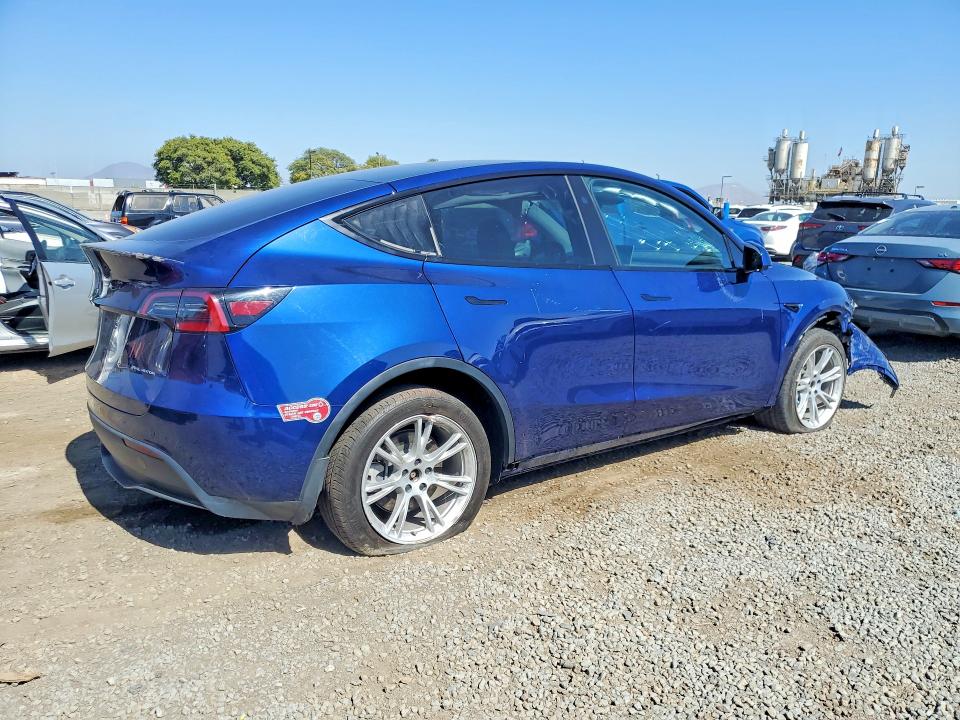 2023 Tesla Model y VIN 7SAYGDEE2PA151606 COPART salvage auction — FRONT END, Ca - Salvage Certificate, sold $8,900 on 2026-07-02 (photo 3)