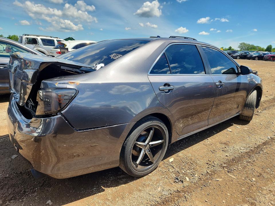2014 Toyota Camry VIN 4T4BF1FK1ER405050 COPART salvage auction — REAR END, Il - Salvage Certificate, sold $2,750 on 2026-07-23 (photo 3)