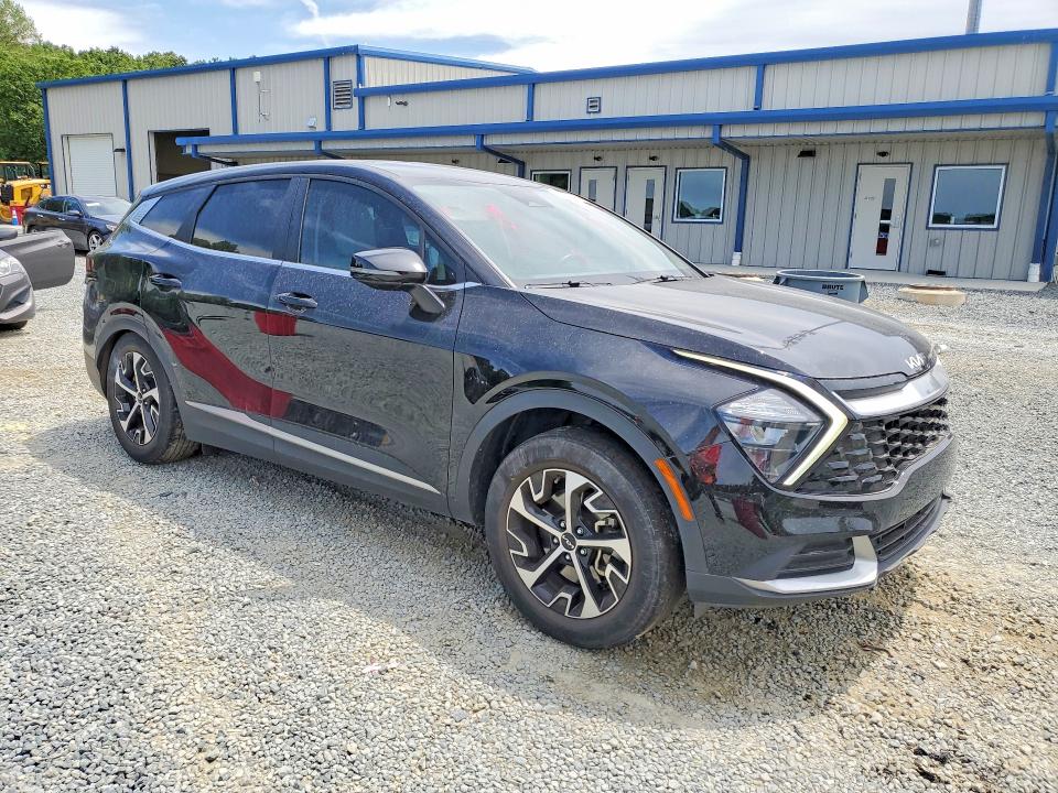 2023 Kia Sportage VIN 5XYK33AF0PG073698 COPART salvage auction — REAR END, Nc - Salvage Certificate Of Title, sold $7,500 on 2026-08-20 (photo 4)