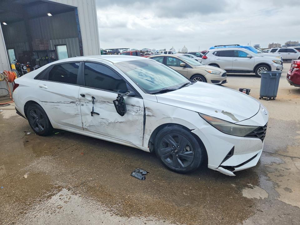2021 Hyundai Elantra VIN 5NPLS4AG2MH033066 COPART salvage auction — SIDE, La - Cert Of Title-Salvage, sold $2,600 on 2026-07-29 (photo 4)