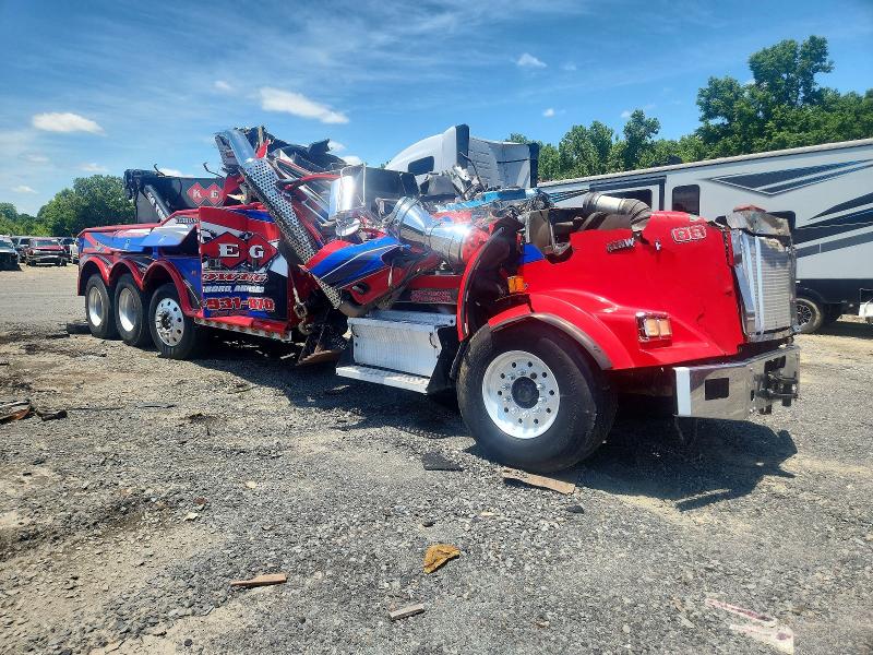 2008 Kenworth Construction VIN 1XKDDB0X08J231053 — COPART salvage auction photo