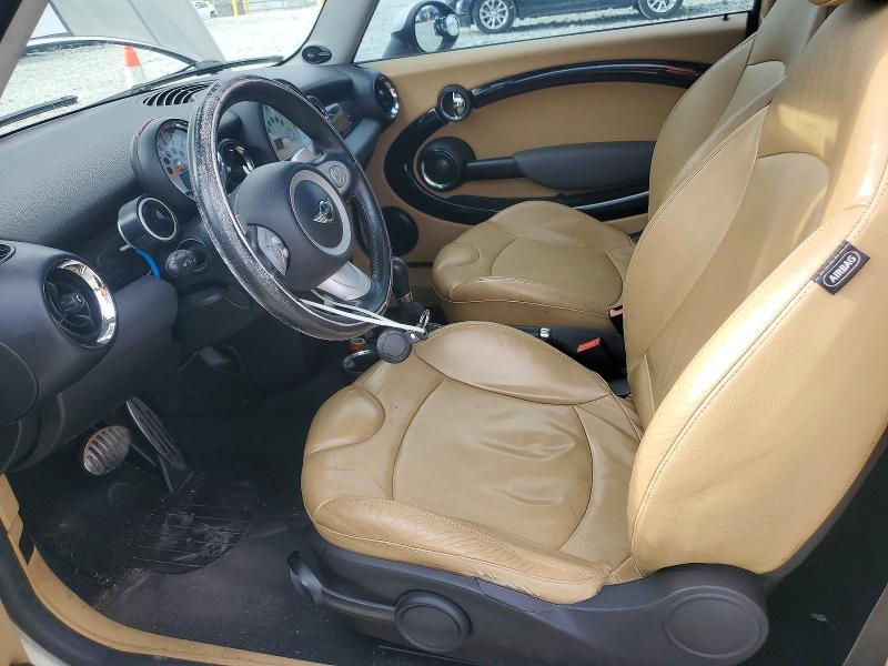 2010 Mini Cooper VIN WMWMF7C52ATZ69599 COPART salvage auction — UNDERCARRIAGE, Nc - Dealer Only Clean Title, sold $525 on 2026-07-08 (photo 7)