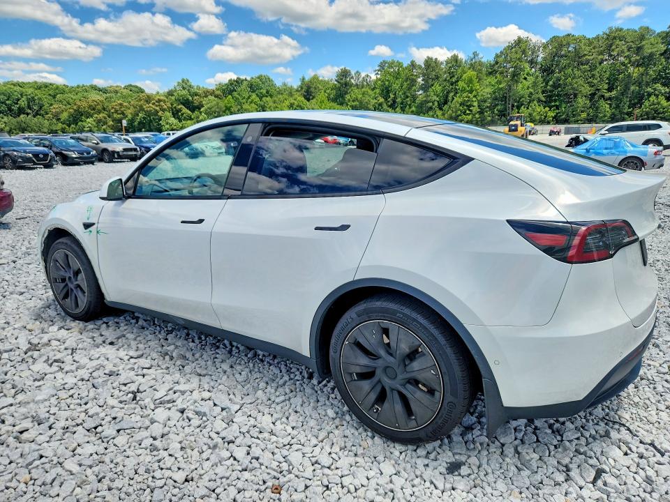 2022 Tesla Model y VIN 7SAYGAEE8NF393802 COPART salvage auction — FRONT END, Ga - Cert Of Title-Salvage, sold $400 on 2026-07-21 (photo 2)