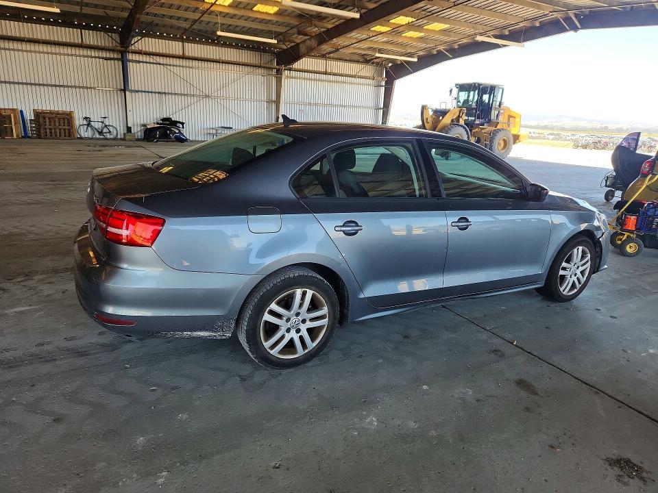 2015 Volkswagen Jetta VIN 3VW1K7AJ5FM352539 COPART salvage auction — FRONT END, Ca - Dis/Dlr/Exp Only Clean Title, sold $575 on 2026-07-02 (photo 3)