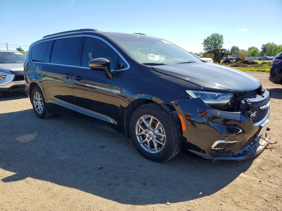 2021 Chrysler Pacifica VIN 2C4RC1FG5MR558821 COPART salvage auction — FRONT END, OH - CERT OF TITLE-SALVAGE, sold $5,200 on 2026-07-27 (photo 4)