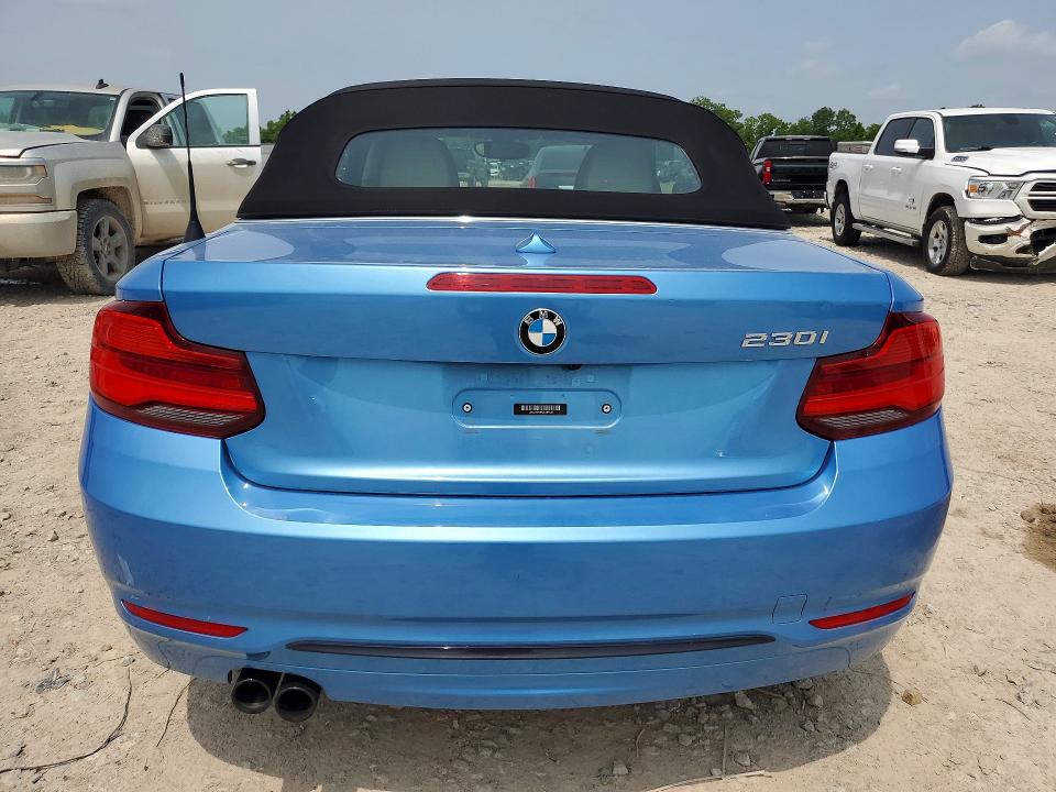 2018 BMW 2er VIN WBA2M7C55JVA97648 COPART salvage auction — WATER/FLOOD, Tx - Salvage Title-Flood Damage, sold $7,200 on 2026-07-14 (photo 6)