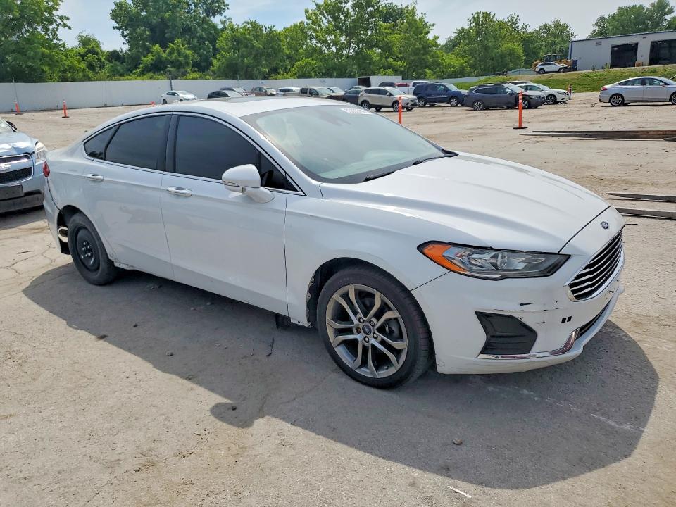 2019 Ford Fusion VIN 3FA6P0CD7KR181062 COPART salvage auction — VANDALISM, Il - Certificate Of Title (P), sold $1,600 on 2026-07-02 (photo 4)