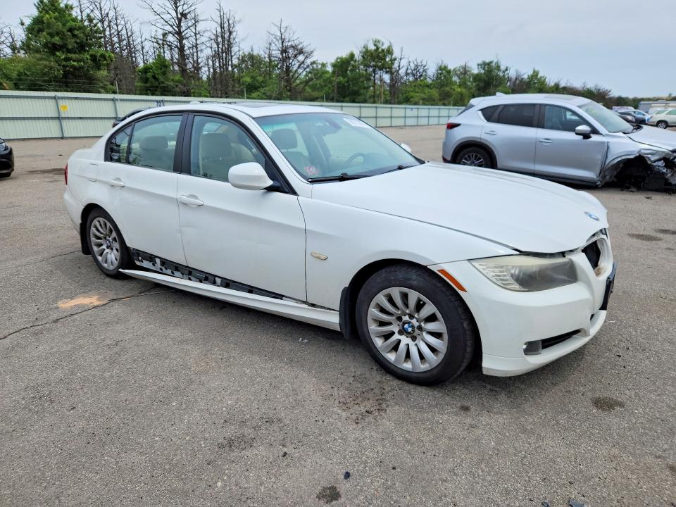 2009 BMW 3 series VIN WBAPH53519A436694 COPART salvage auction — FRONT END, NY - MV-907A SALVAGE CERTIFICATE, sold $550 on 2026-07-13 (photo 4)
