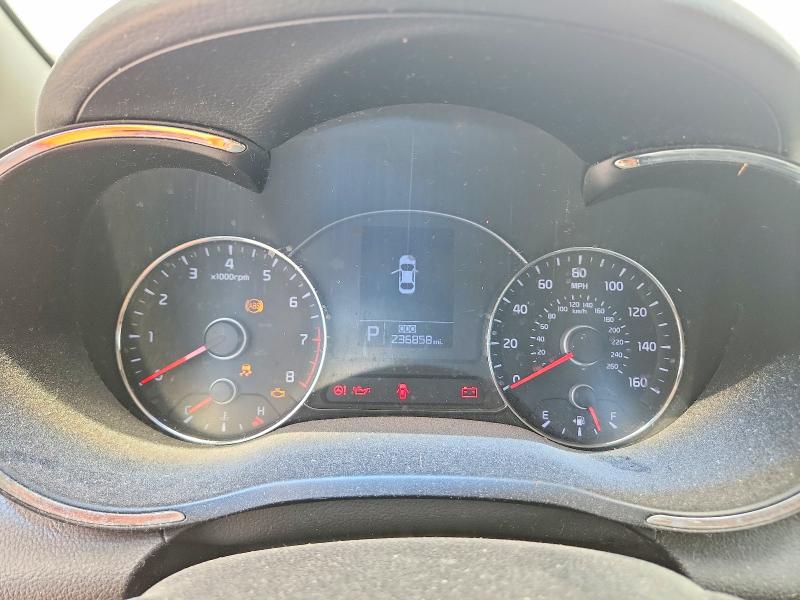 2014 Kia Forte VIN KNAFX4A81E5119832 COPART salvage auction — MECHANICAL, Tx - Certificate Of Title, sold $250 on 2026-07-02 (photo 9)