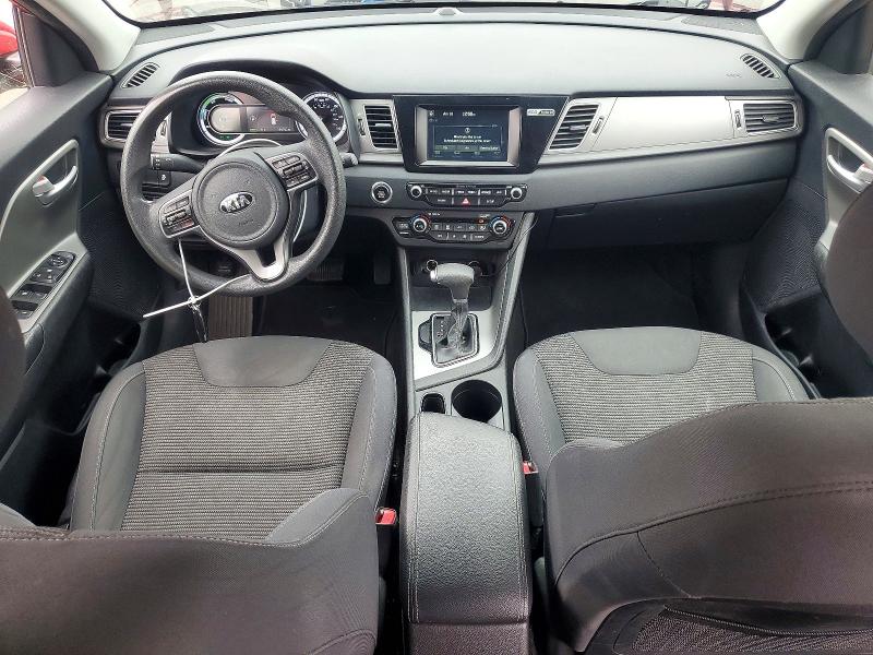2017 Kia Niro VIN KNDCB3LC3H5057323 COPART salvage auction — MINOR DENT/SCRATCHES, Ca - Cert Of Title-Salvaged, sold $2,150 on 2026-07-29 (photo 8)