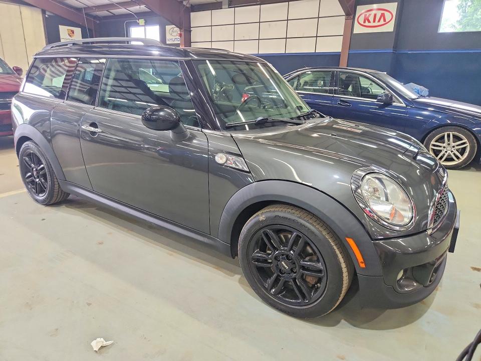 2012 Mini Cooper VIN WMWZG3C58CTY38191 COPART salvage auction — MINOR DENT/SCRATCHES, NH - CERTIFICATE OF TITLE, sold $900 on 2026-07-12 (photo 4)