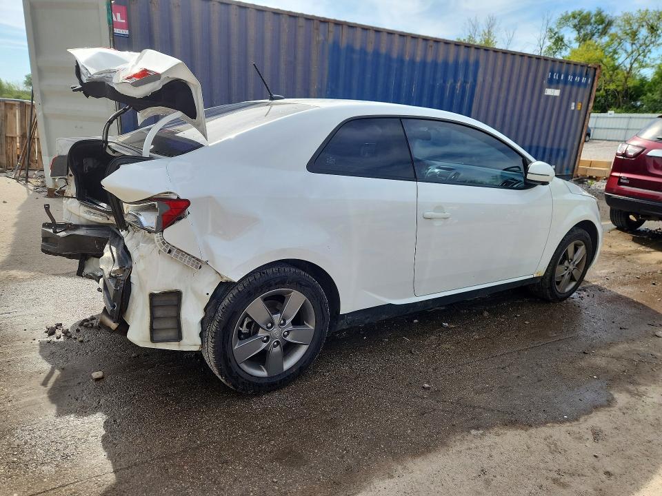 2012 Kia Forte VIN KNAFU6A25C5478193 COPART salvage auction — REAR END, Wi - Junked Vehicle Bill Of Sale, sold $300 on 2026-07-20 (photo 3)