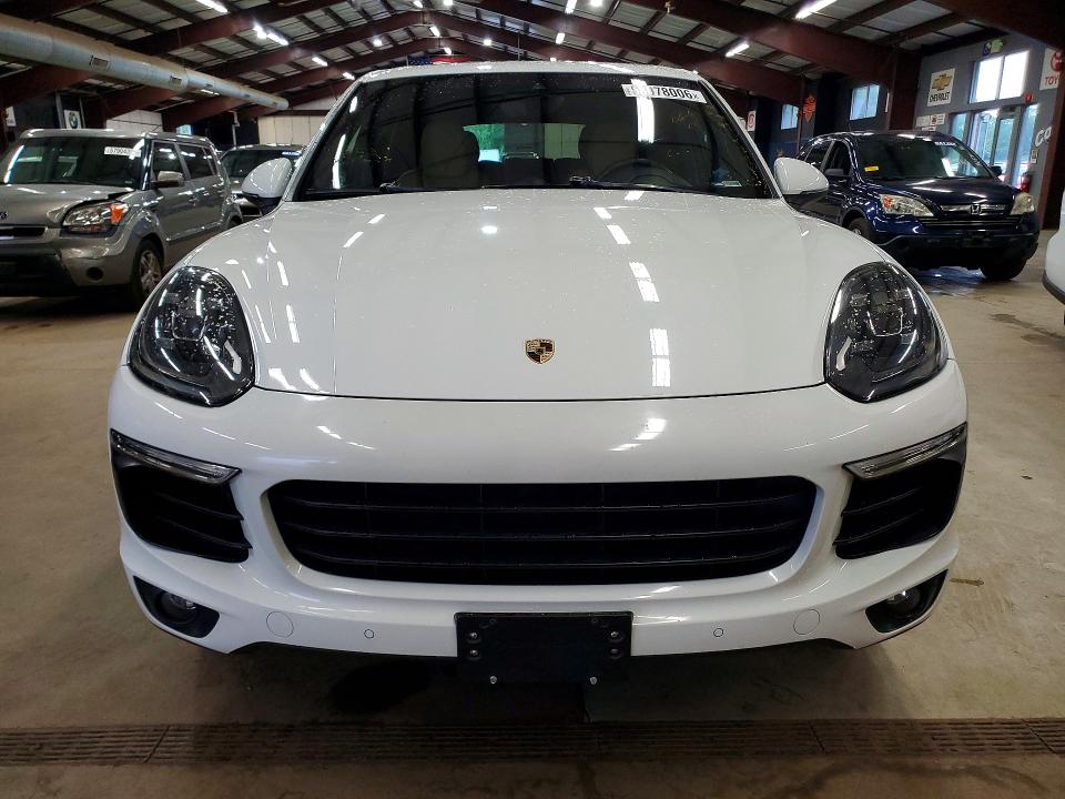 2015 Porsche Cayenne VIN WP1AB2A22FLA57445 COPART salvage auction — MINOR DENT/SCRATCHES, Ma - Certificate Of Title, sold $10,000 on 2026-07-30 (photo 5)
