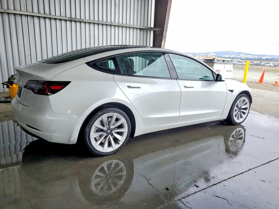 2022 Tesla Model 3 VIN 5YJ3E1EA5NF370178 COPART salvage auction — FRONT END, Ca - Certificate Of Title, sold $11,300 on 2026-07-06 (photo 3)
