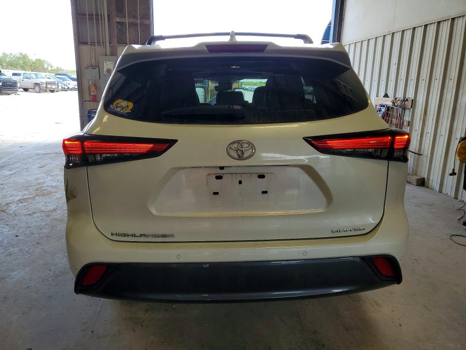 2020 Toyota VIN 5TDYZRAH0LS022972 COPART salvage auction — SIDE, TX - SALVAGE VEHICLE TITLE, sold $13,300 on 2026-07-06 (photo 6)