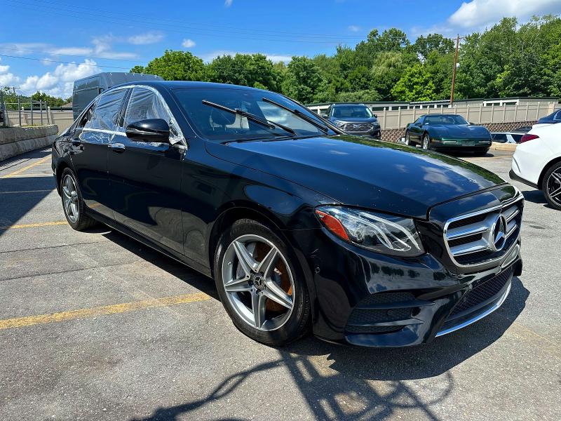 2019 Mercedes-benz E-klasse VIN WDDZF4KB5KA511475 COPART salvage auction — MINOR DENT/SCRATCHES, Va - Certificate Of Title, sold $13,700 on 2026-07-21 (photo 4)