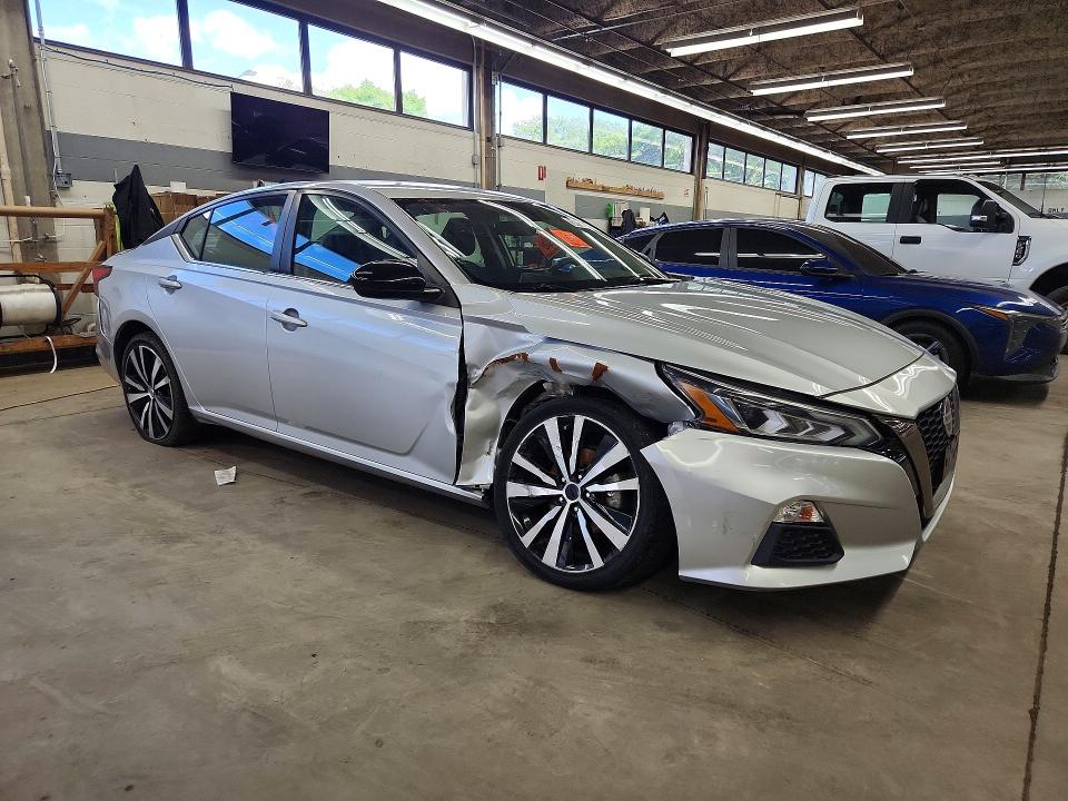 2021 Nissan Altima VIN 1N4BL4CW7MN315108 COPART salvage auction — FRONT END, Il - Certificate Of Title, sold $3,550 on 2026-07-02 (photo 4)