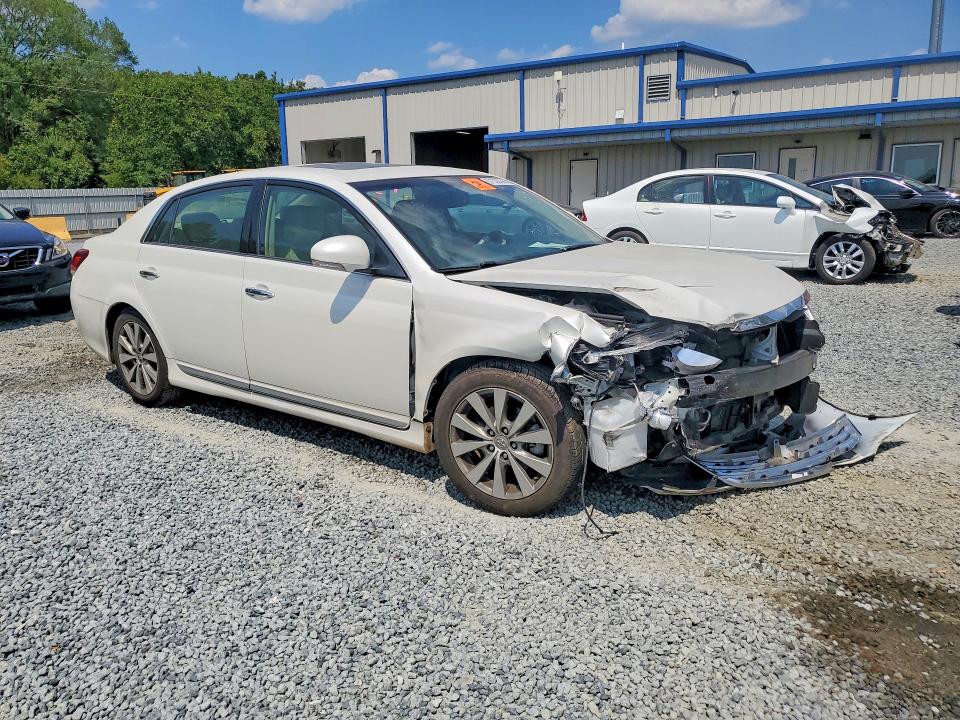 2011 Toyota Avalon VIN 4T1BK3DB4BU391953 COPART salvage auction — FRONT END, Nc - Salvage Certificate Of Title, sold $2,750 on 2026-07-30 (photo 4)