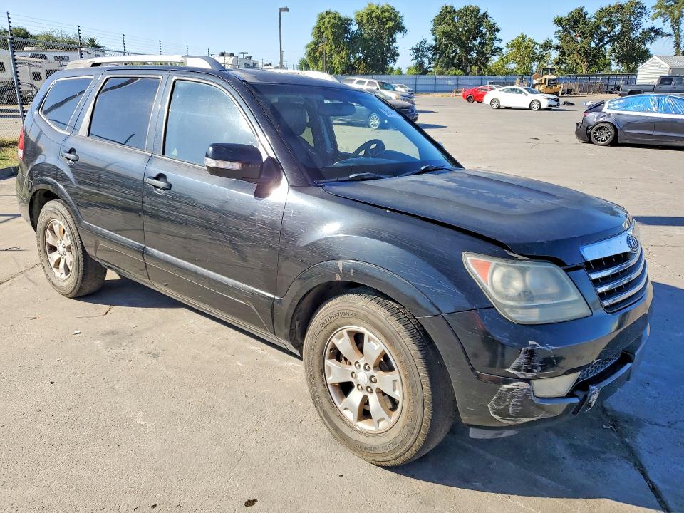 2009 Kia Borrego VIN KNDJJ741595021472 COPART salvage auction — FRONT END, CA - SALVAGE CERTIFICATE, sold $125 on 2026-07-20 (photo 4)