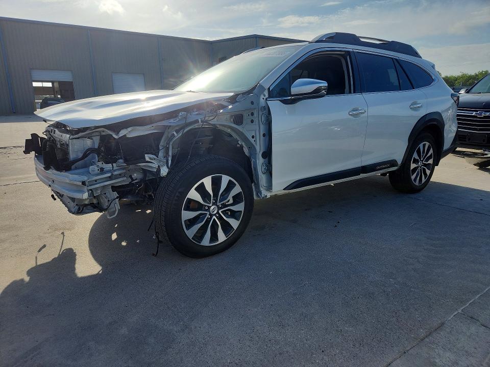 2024 Subaru Outback VIN 4S4BTAPC8R3201657 — COPART salvage auction photo