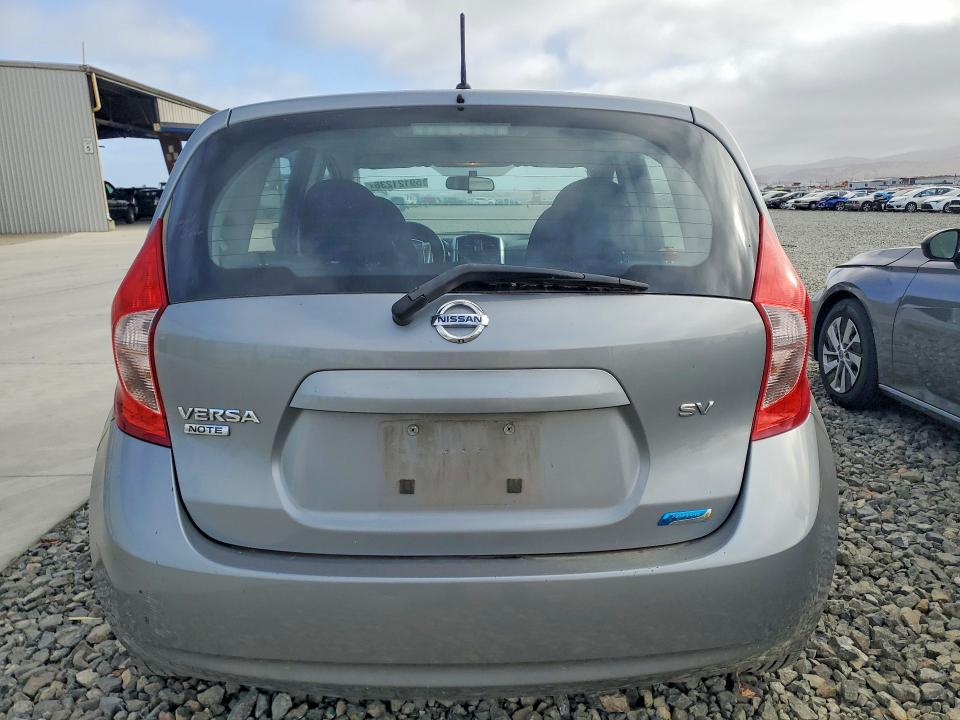 2015 Nissan Versa VIN 3N1CE2CP3FL421907 COPART salvage auction — MINOR DENT/SCRATCHES, Ca - Dis/Dlr/Exp App For Dup Clean (P), sold $575 on 2026-07-09 (photo 6)