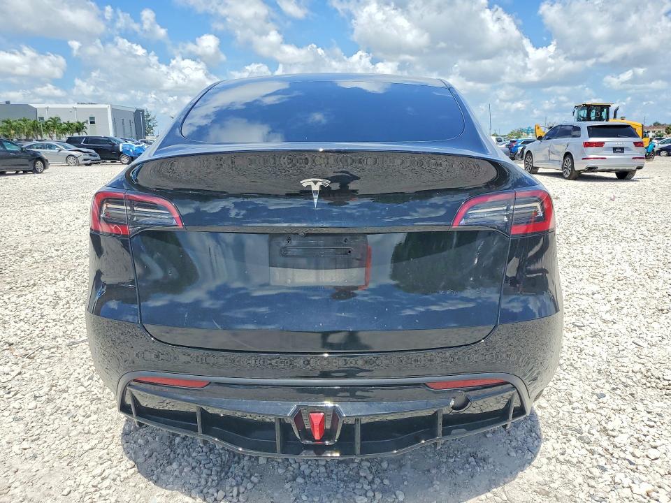 2022 Tesla Model y VIN 7SAYGDEE1NF323379 COPART salvage auction — FRONT END, Fl - Certificate Of Destruction, sold $9,800 on 2026-07-07 (photo 6)